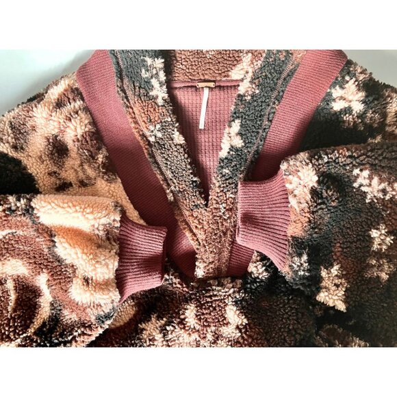 Free People Rosie Oversized Sherpa Pullover Cozy Rose Bleached Size Medium - Picture 6 of 9